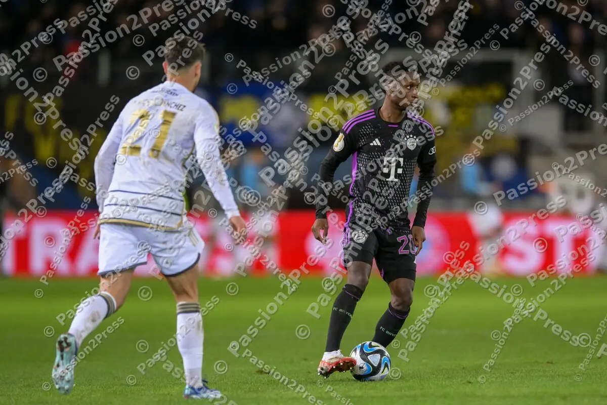 FCSFCB_20231101_1008