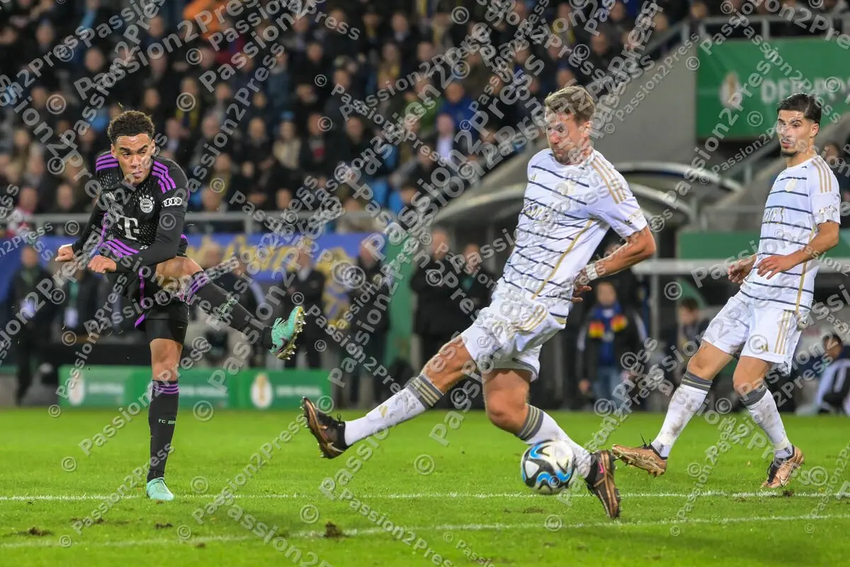 FCSFCB_20231101_1640