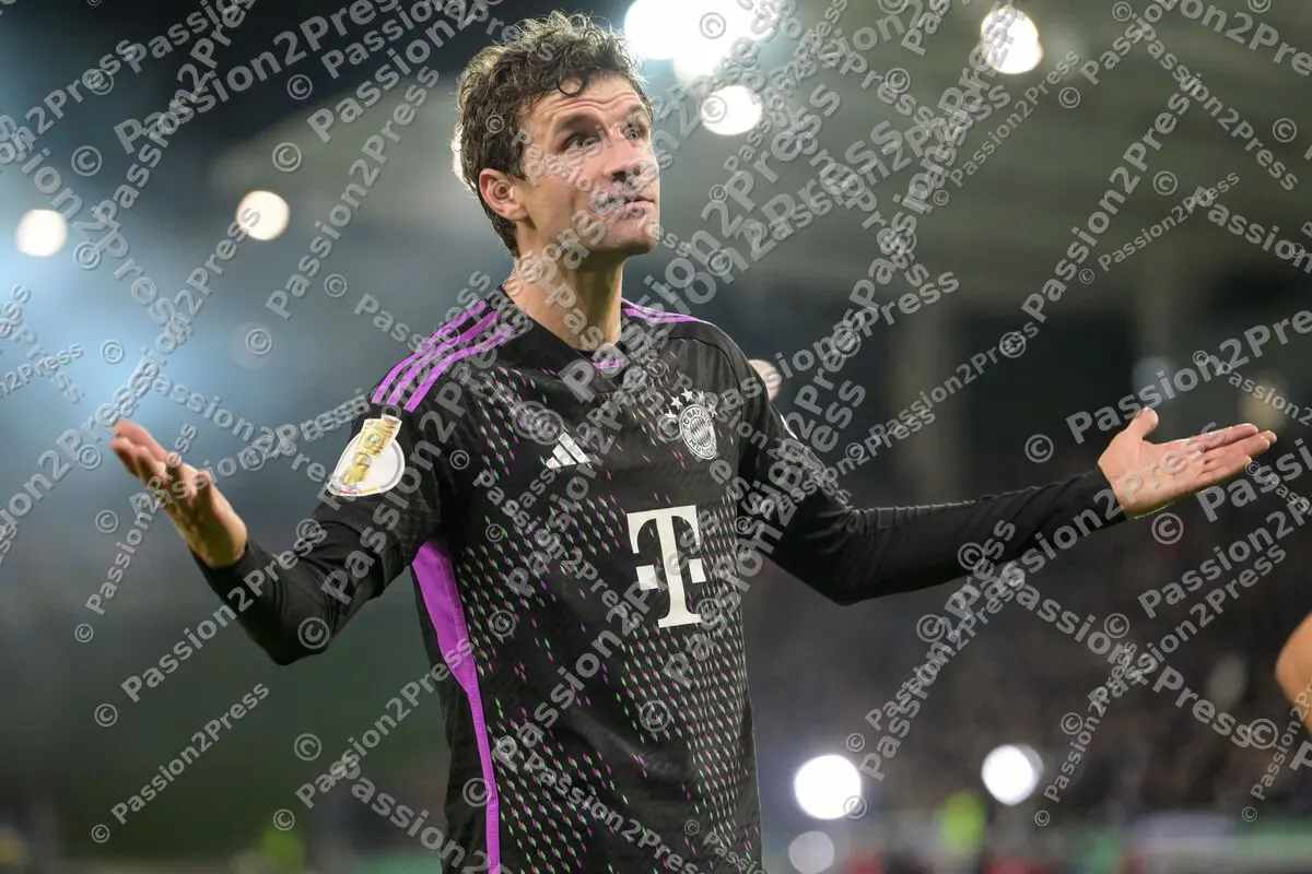 FCSFCB_20231101_1980