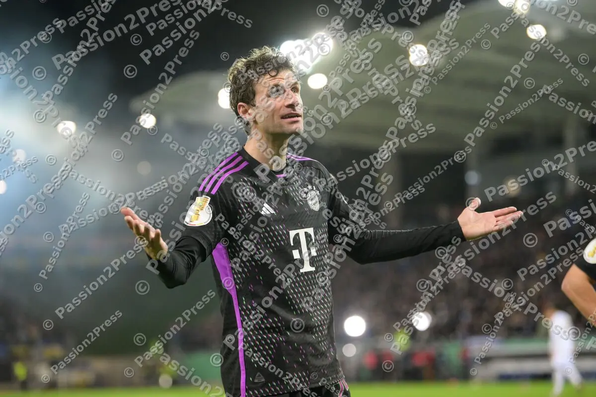 FCSFCB_20231101_1988