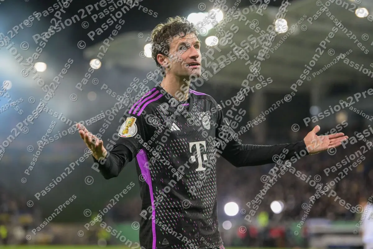 FCSFCB_20231101_1989