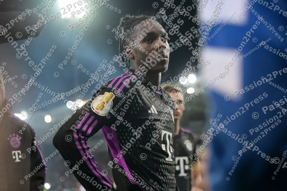 FCSFCB_20231101_2012