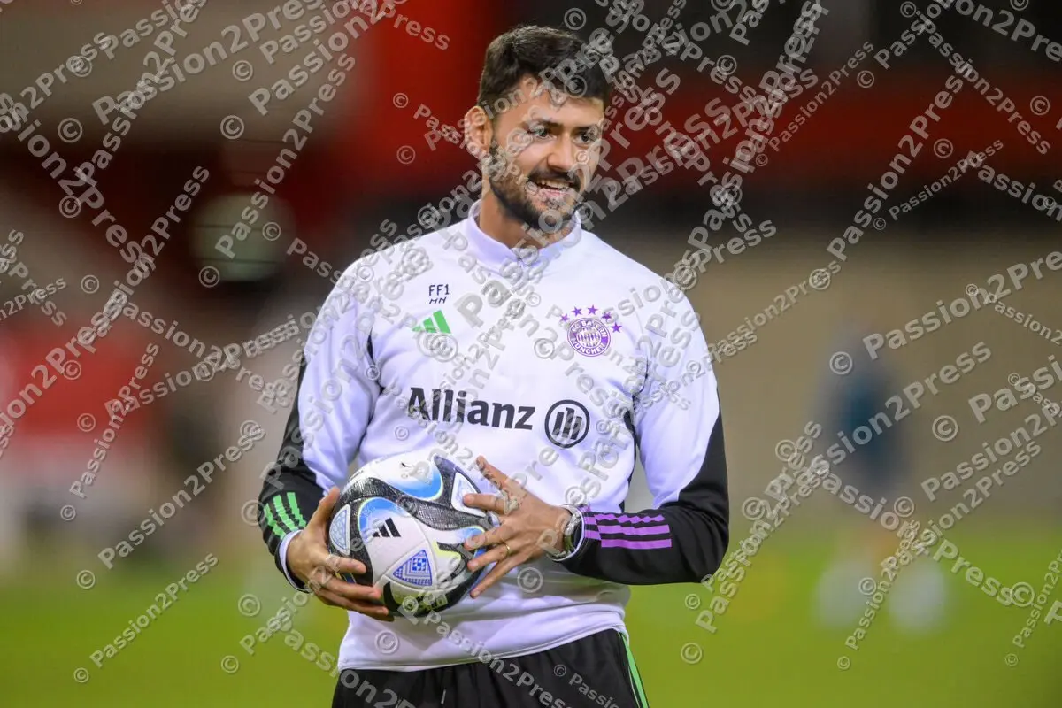 FCBFB04_20231211_0011