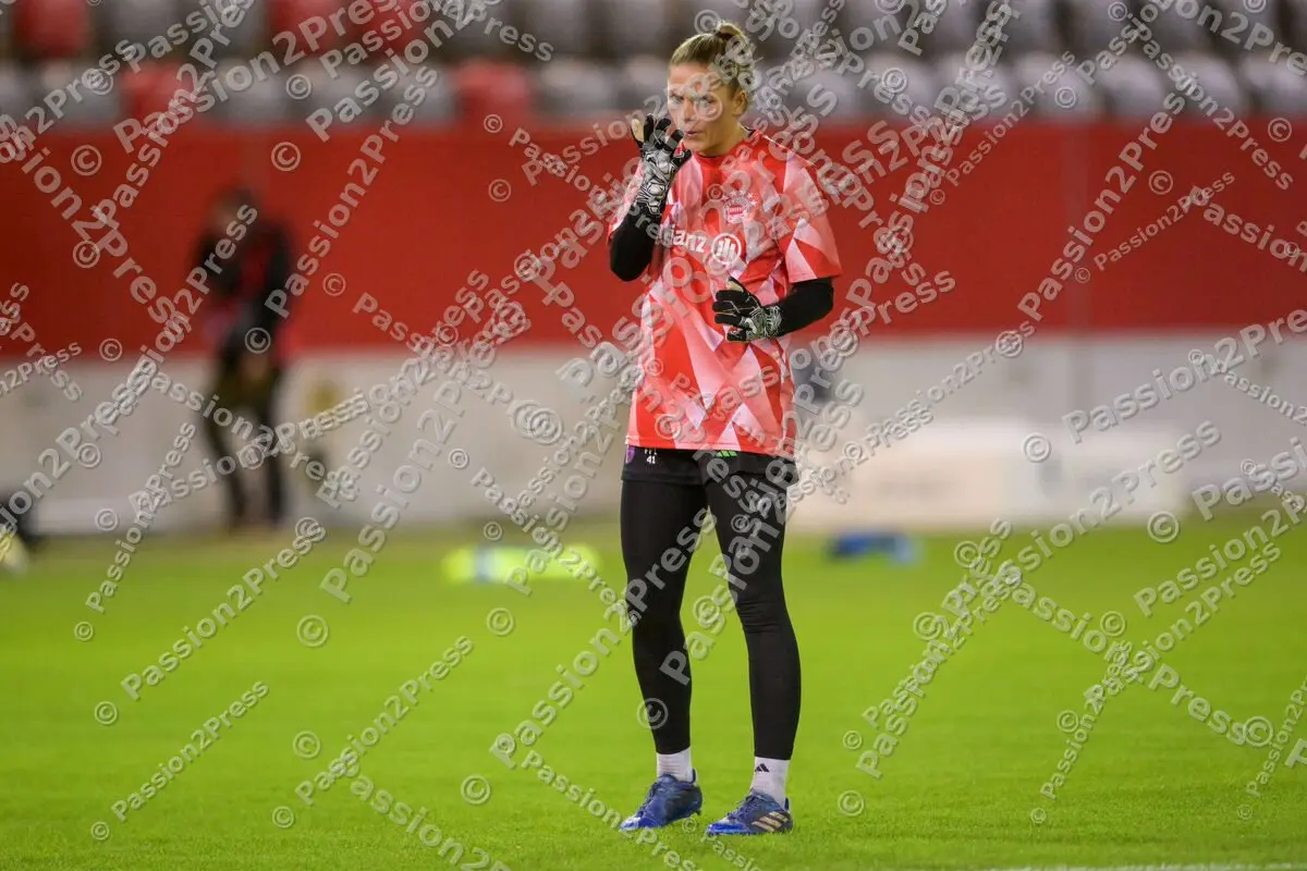 FCBFB04_20231211_0050