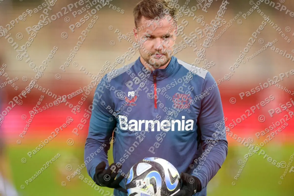 FCBFB04_20231211_0077