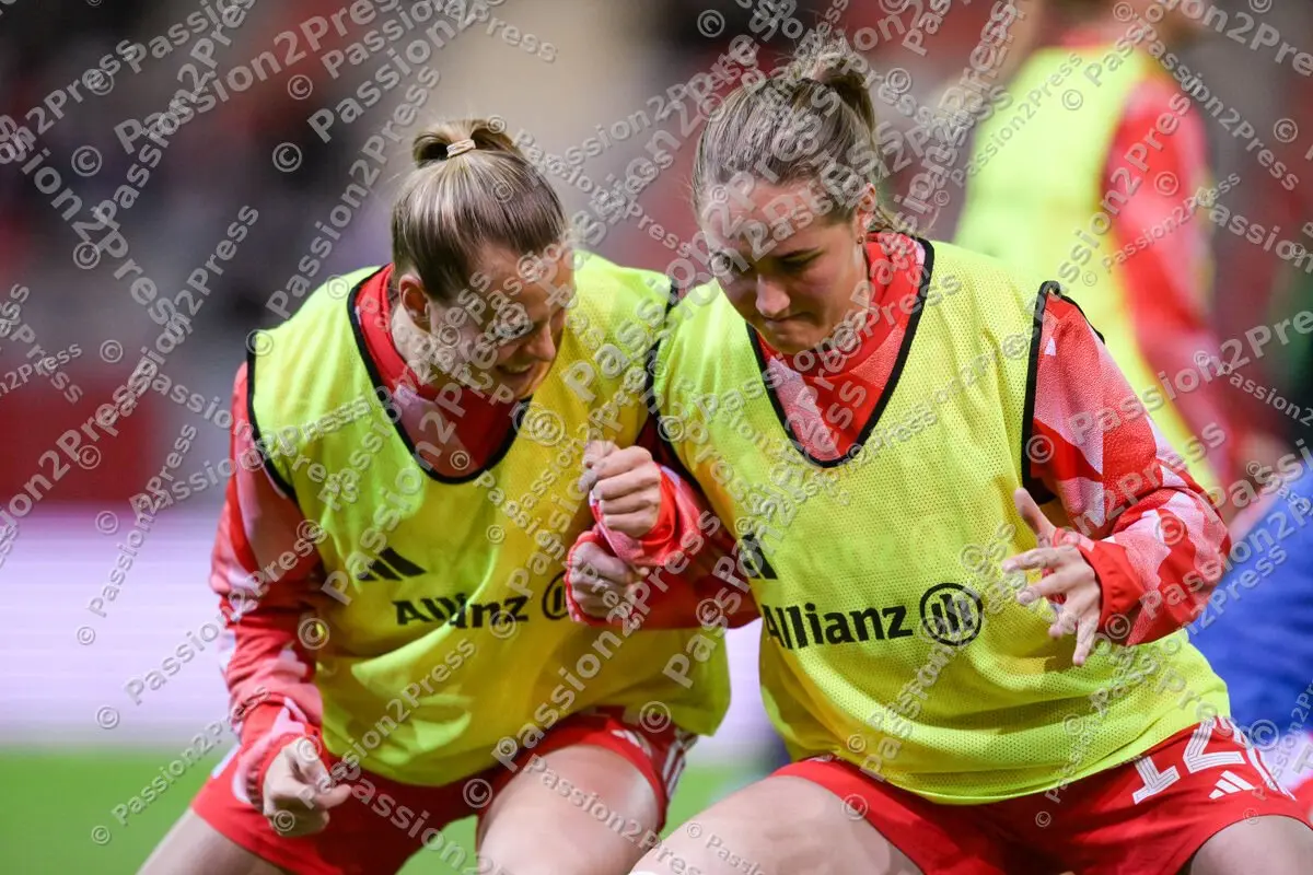 FCBFB04_20231211_0323