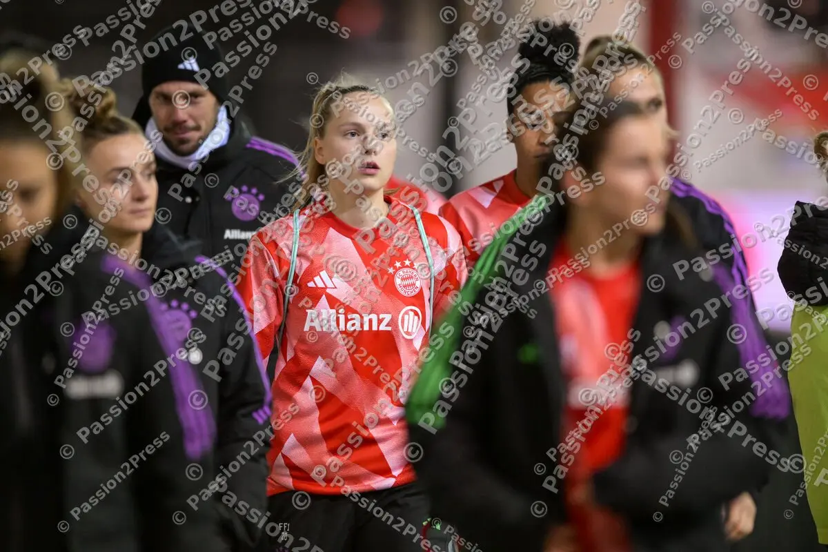 FCBFB04_20231211_0829