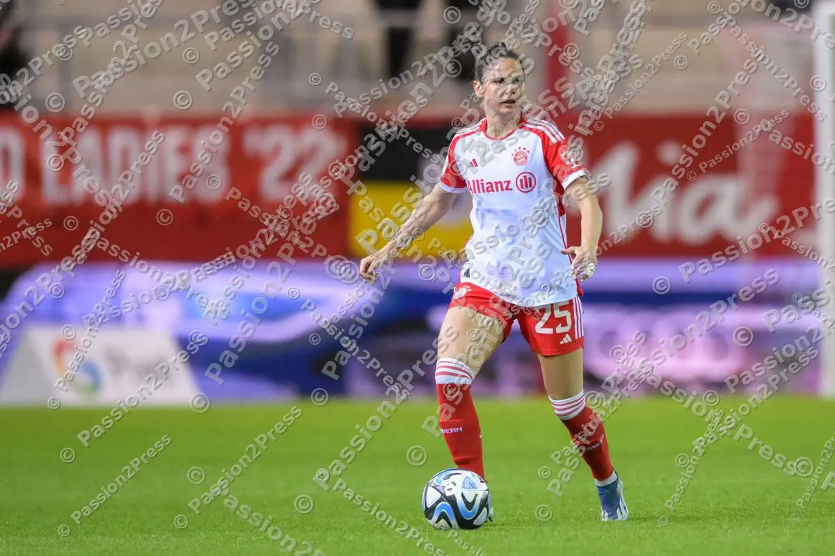 FCBFB04_20231211_0848