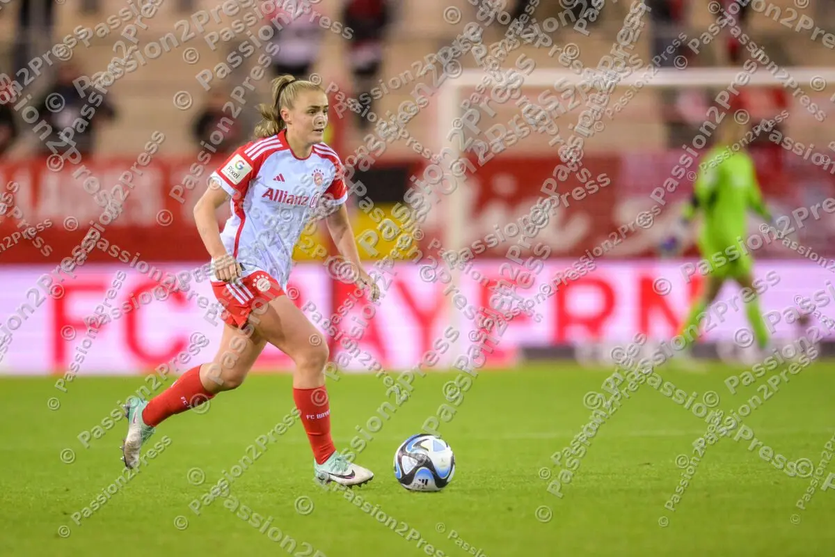 FCBFB04_20231211_0937