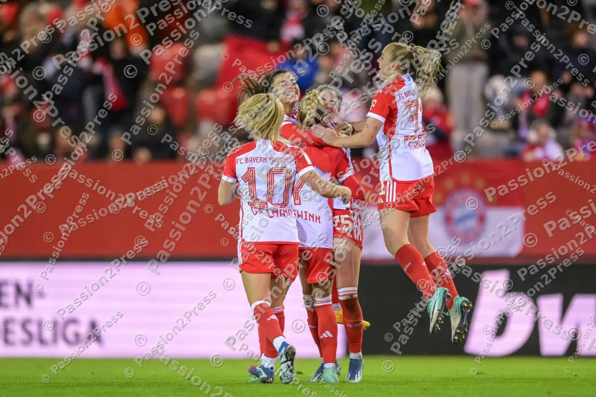 FCBFB04_20231211_1398