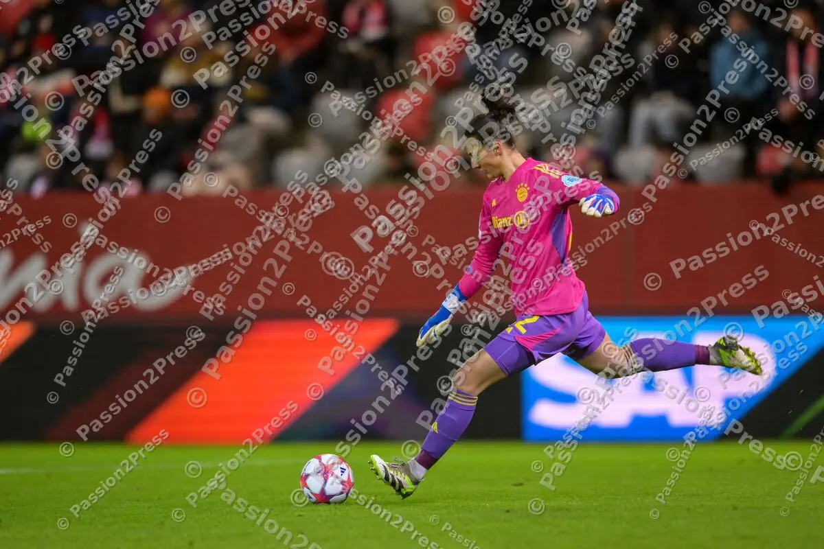 FCBFAA_20231214_1086