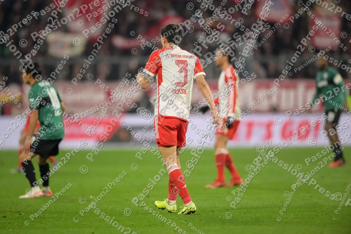FCBVFB_20231217_1950