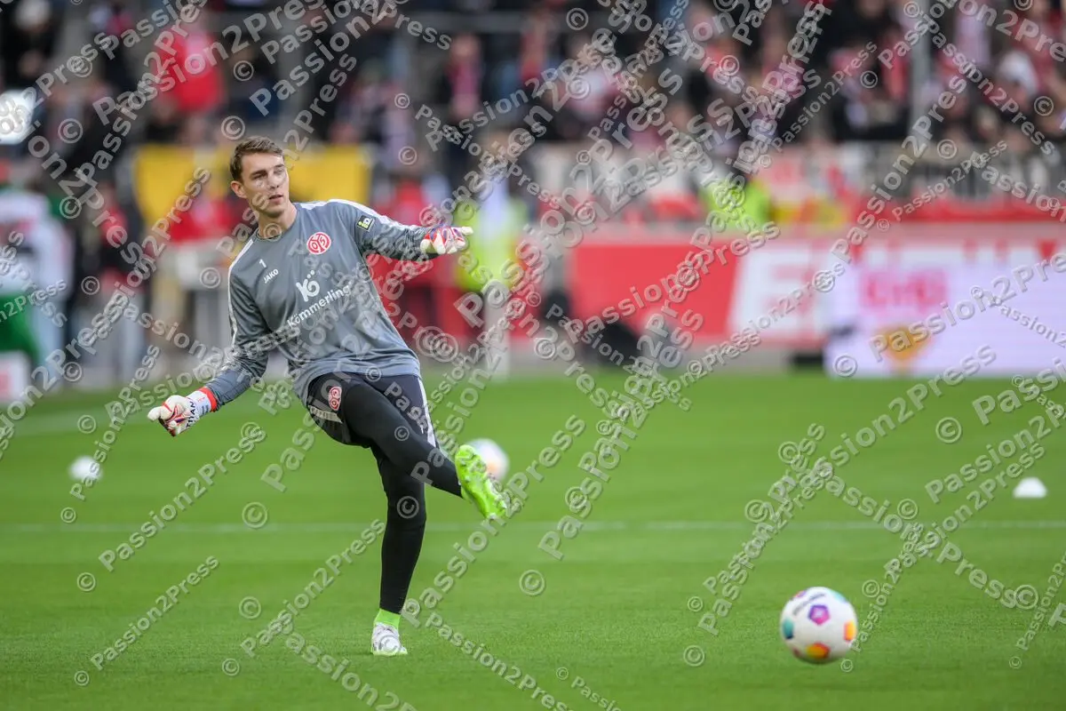 VFBM05_20240211_0193