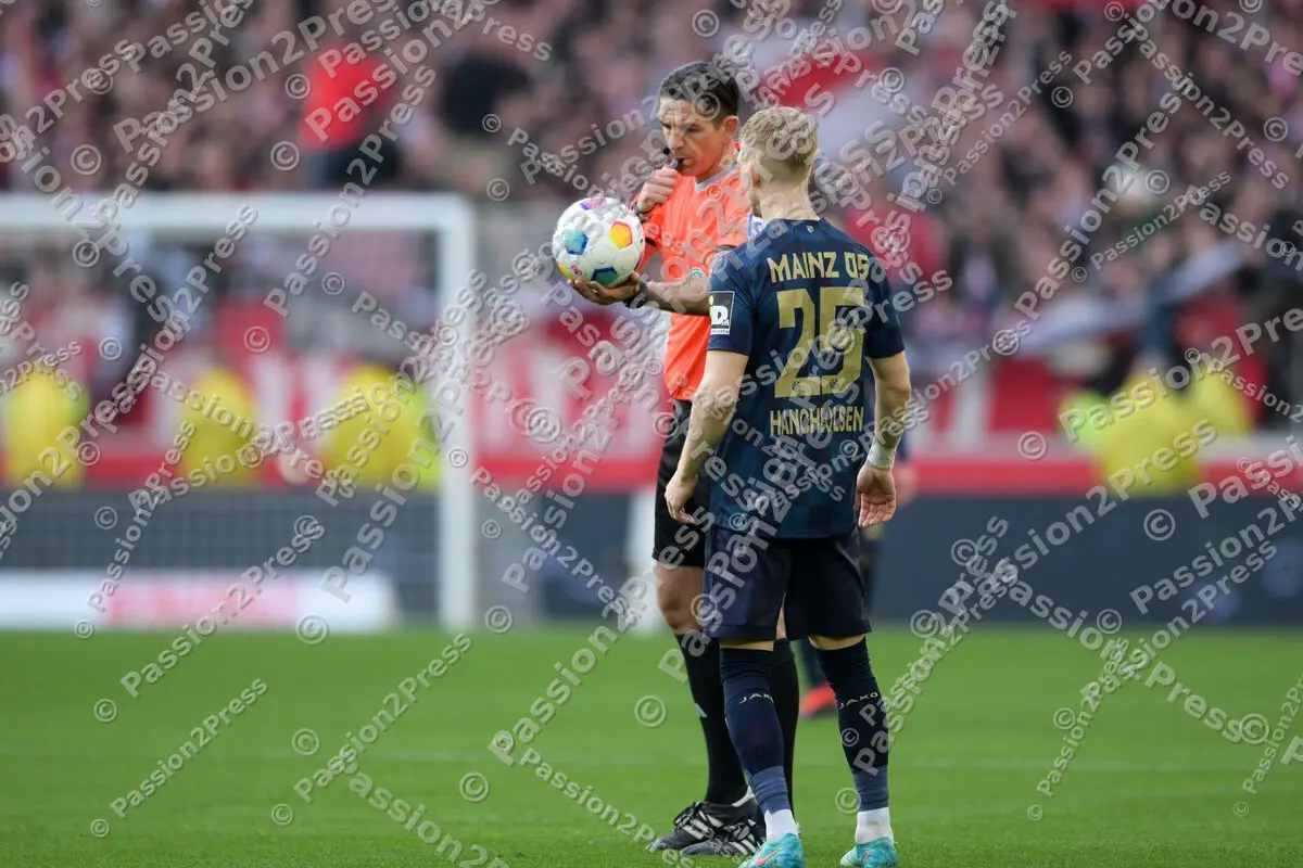 VFBM05_20240211_0757