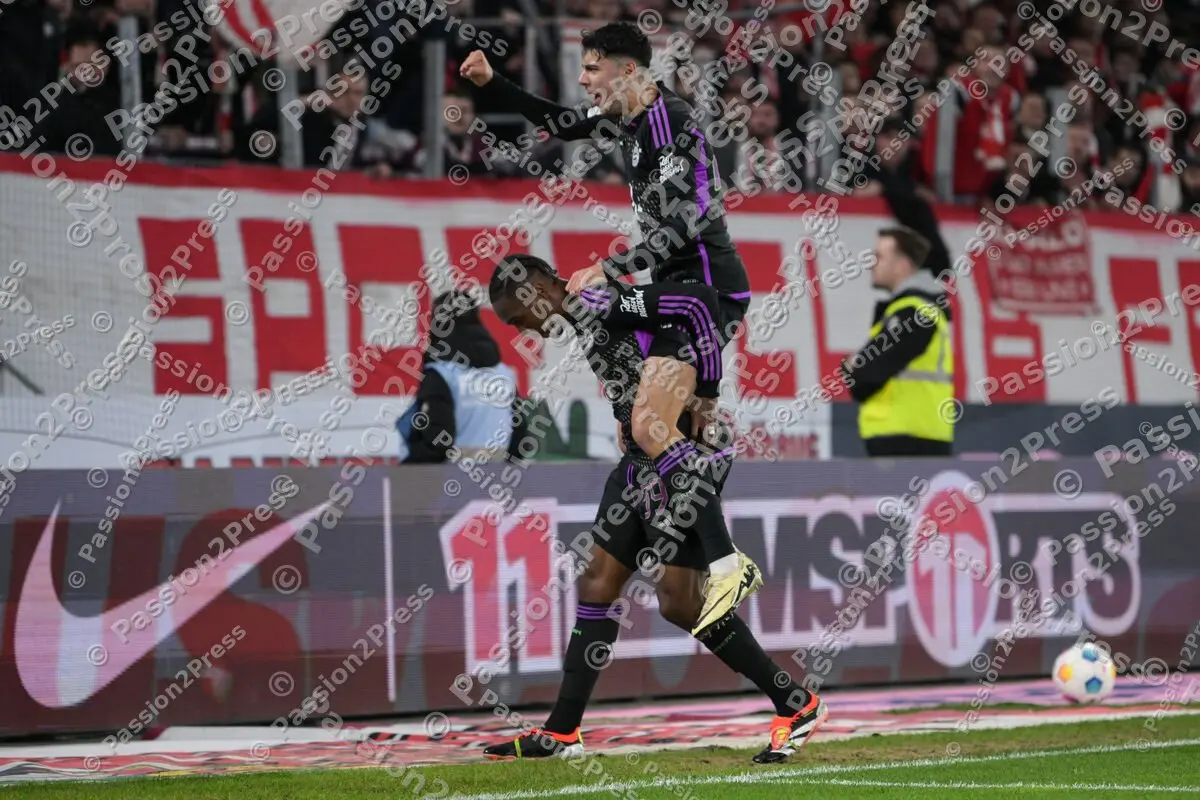 SCFFCB_20240301_0718