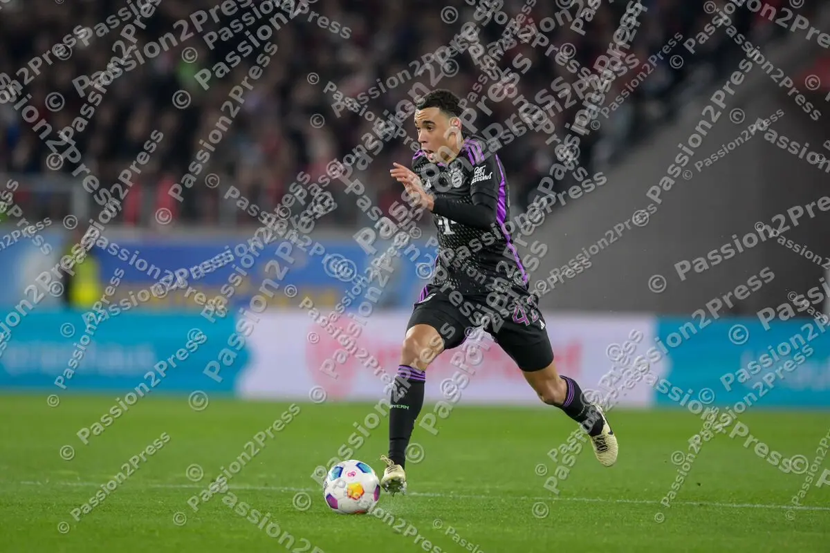SCFFCB_20240301_0887
