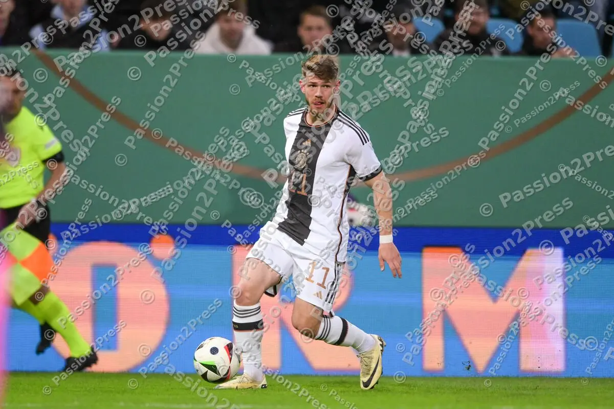 GERU21RKS_20240322_0395