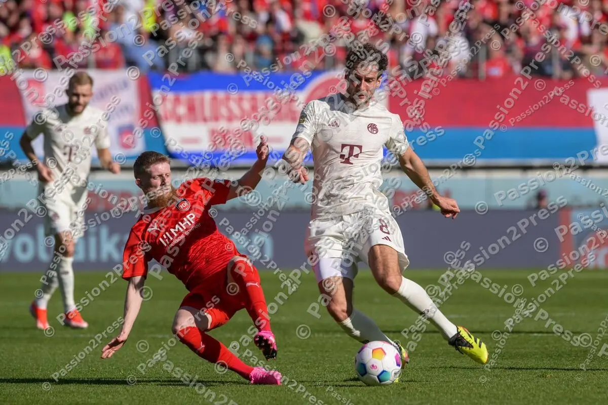 HDHFCB_20240406_1767