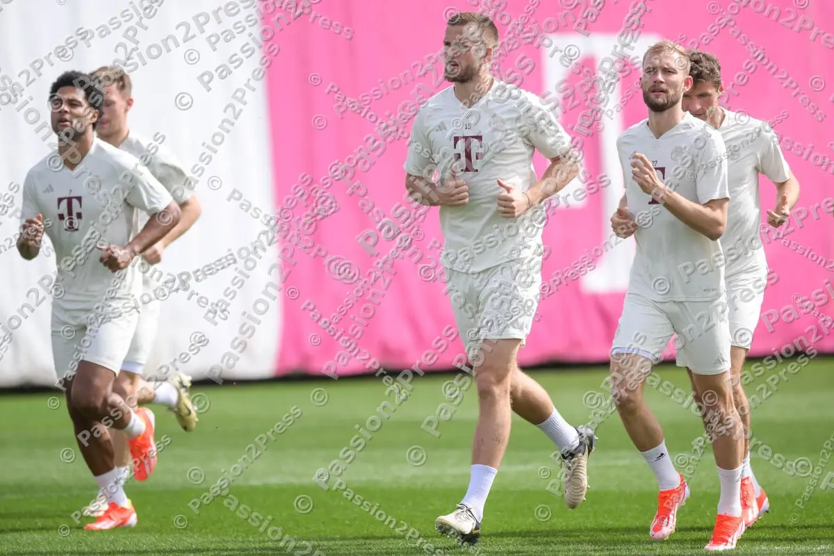 20240408 Abschlusstraining FC Arsenal - FC Bayern München