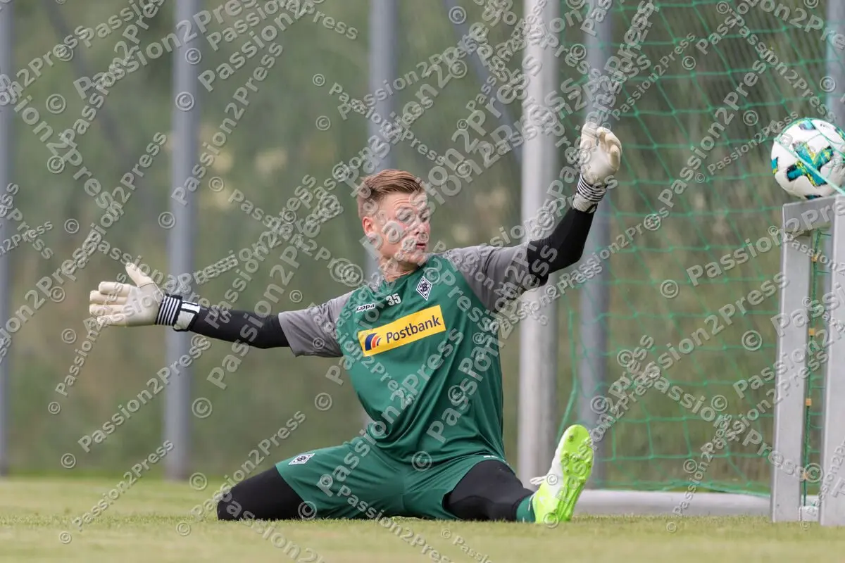 mf_BMG_20170718_1184