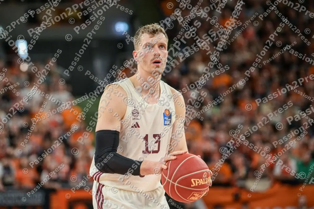 RUFCBB_20240501_1120