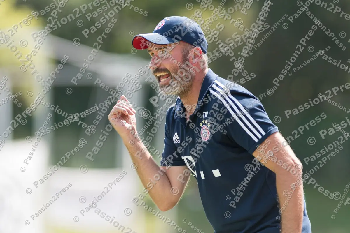 mf_VFRFCB_20170815_0164