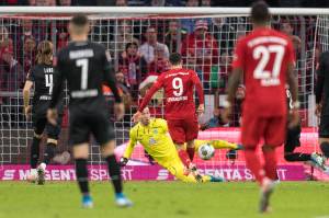 FCBSVW_20191214_0663