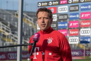FCBWM20201025_0012