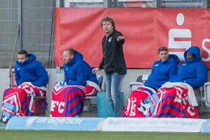 M60KFC_20201121_0484