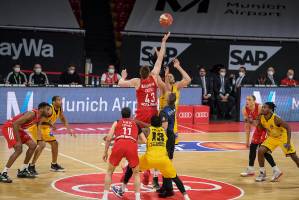 FCBLWB_20210604_0064