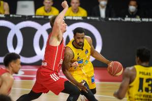 FCBLWB_20210604_0128