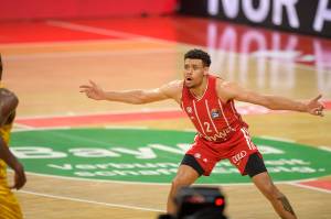 FCBLWB_20210604_0518