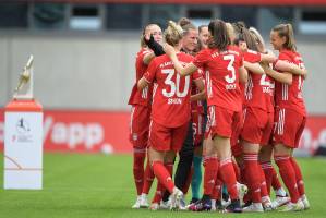 210606 FC Bayern München Frauen - Eintracht Frankfurt