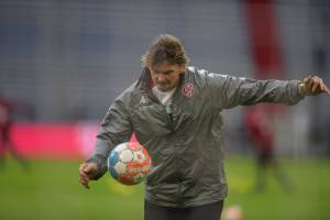 FCBFSV_20211211_0101