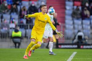 FCBGF_20220220_1406