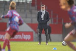 220306 FC Bayern München Frauen - 1. FC Köln