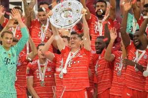 FCBVfB_20220508_2332