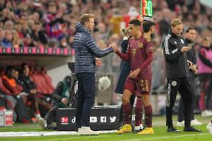 FCBB04_20220930_1877