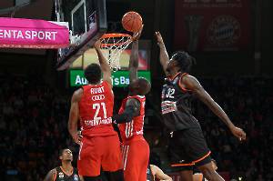 FCBBRU_20221001_2330
