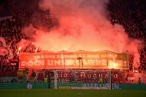 FCAFCB_20221019_2972