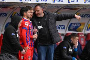 FCHFCN_20230219_1526