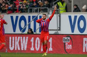 FCHFCN_20230219_1990