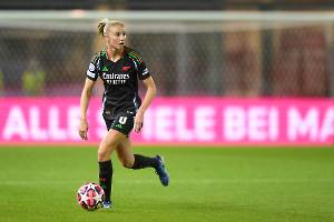 FCBFAWFC_20241009_1083