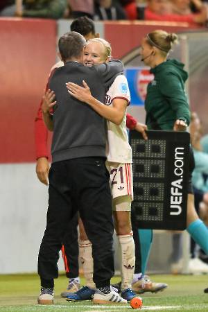 FCBFAWFC_20241009_2394