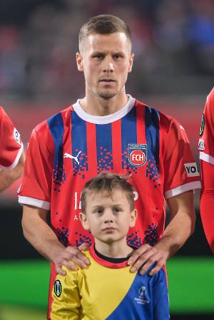 FCHFCK_20250220_0161