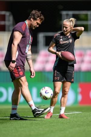 FCBFSVW_20250430_2013